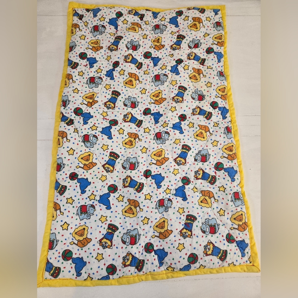 Vintage Hand Made Baby Blanket Circus Clowns Lions Elephants Seals 23x34